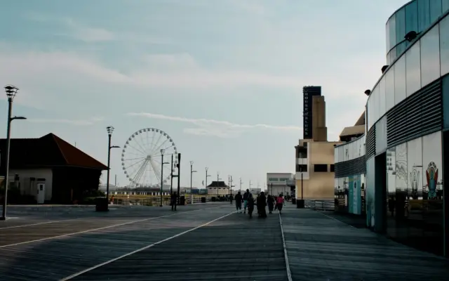 Atlantic City boardwalk with the Steel Pier Ferris wheel in New Jersey